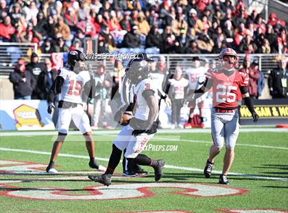 Thumbnail 3 in Shelby vs, Glenville (OHSAA Division 4 Final) photogallery.