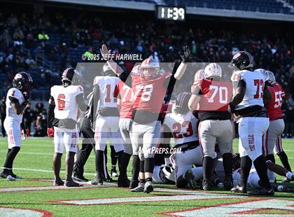 Thumbnail 2 in Shelby vs, Glenville (OHSAA Division 4 Final) photogallery.
