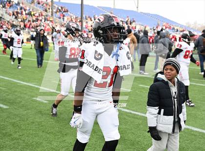Thumbnail 1 in Shelby vs, Glenville (OHSAA Division 4 Final) photogallery.