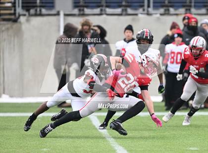 Thumbnail 2 in Shelby vs, Glenville (OHSAA Division 4 Final) photogallery.