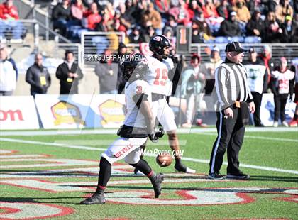 Thumbnail 1 in Shelby vs, Glenville (OHSAA Division 4 Final) photogallery.