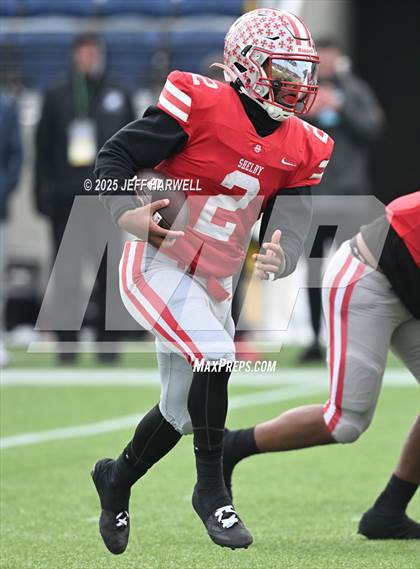 Thumbnail 1 in Shelby vs, Glenville (OHSAA Division 4 Final) photogallery.