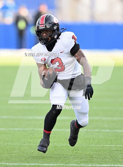 Thumbnail 3 in Shelby vs, Glenville (OHSAA Division 4 Final) photogallery.