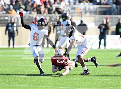 Thumbnail 2 in Shelby vs, Glenville (OHSAA Division 4 Final) photogallery.