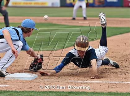 Thumbnail 2 in Gibbs vs. Seymour photogallery.