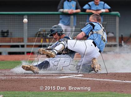 Thumbnail 2 in Gibbs vs. Seymour photogallery.