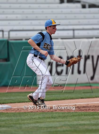 Thumbnail 1 in Gibbs vs. Seymour photogallery.