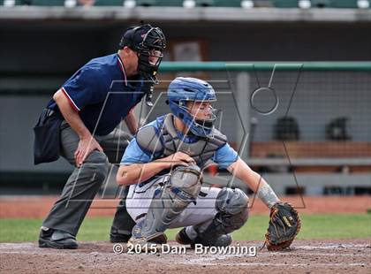 Thumbnail 2 in Gibbs vs. Seymour photogallery.