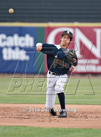 Thumbnail 2 in Gibbs vs. Seymour photogallery.