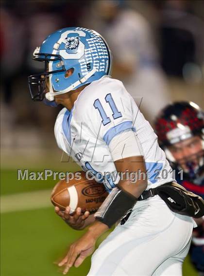 Thumbnail 3 in Wimberley vs. Sweeny (3A Region 4 Regionals) photogallery.