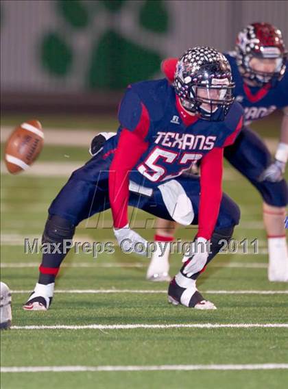 Thumbnail 2 in Wimberley vs. Sweeny (3A Region 4 Regionals) photogallery.