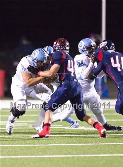 Thumbnail 1 in Wimberley vs. Sweeny (3A Region 4 Regionals) photogallery.