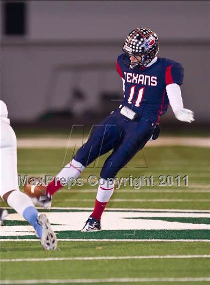 Thumbnail 1 in Wimberley vs. Sweeny (3A Region 4 Regionals) photogallery.