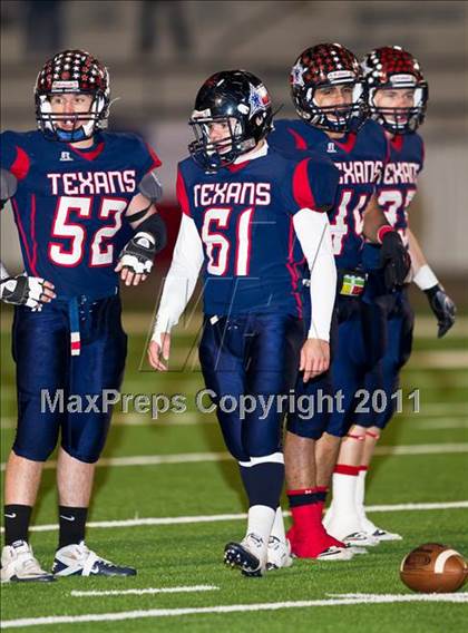 Thumbnail 1 in Wimberley vs. Sweeny (3A Region 4 Regionals) photogallery.