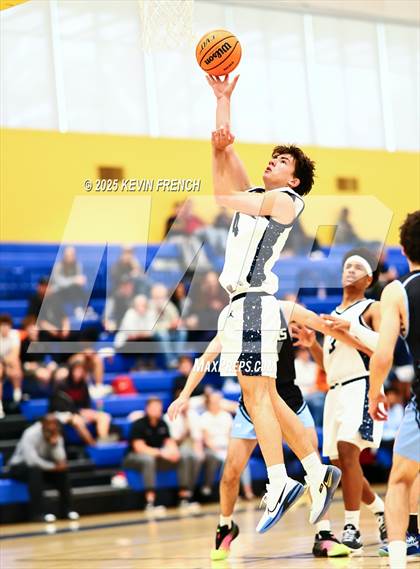 Thumbnail 3 in Phoenix College Prep vs Horizon Honors (PCDS Desert Classic) photogallery.