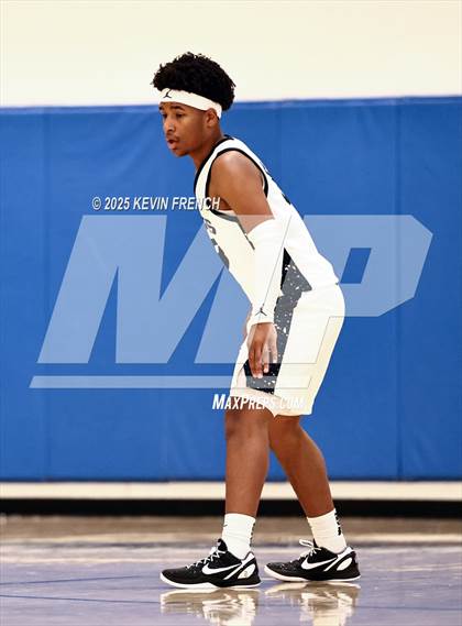 Thumbnail 2 in Phoenix College Prep vs Horizon Honors (PCDS Desert Classic) photogallery.