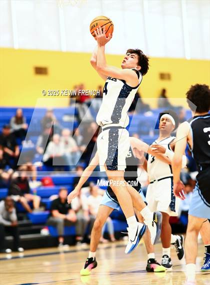 Thumbnail 2 in Phoenix College Prep vs Horizon Honors (PCDS Desert Classic) photogallery.