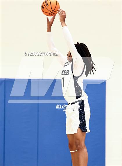 Thumbnail 2 in Phoenix College Prep vs Horizon Honors (PCDS Desert Classic) photogallery.