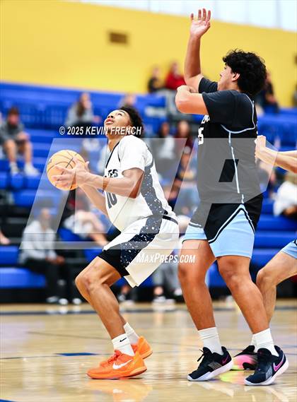 Thumbnail 2 in Phoenix College Prep vs Horizon Honors (PCDS Desert Classic) photogallery.