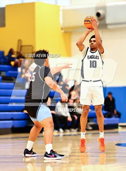 Thumbnail 2 in Phoenix College Prep vs Horizon Honors (PCDS Desert Classic) photogallery.