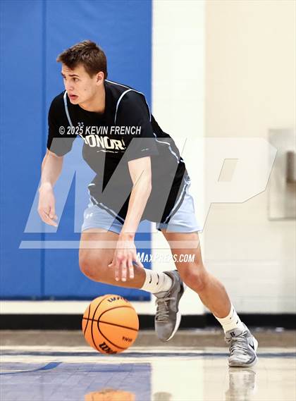 Thumbnail 3 in Phoenix College Prep vs Horizon Honors (PCDS Desert Classic) photogallery.