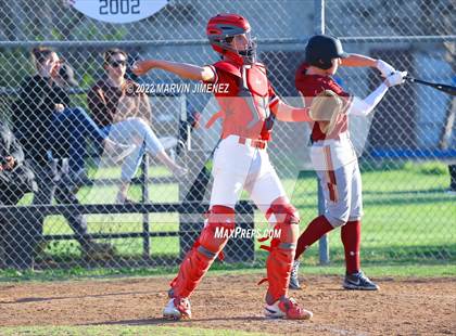 Thumbnail 3 in Oaks Christian vs Grce Brethren photogallery.