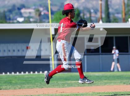 Thumbnail 1 in Oaks Christian vs Grce Brethren photogallery.