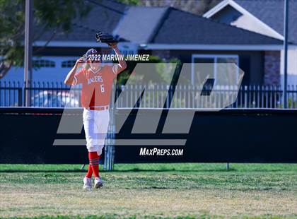 Thumbnail 1 in Oaks Christian vs Grce Brethren photogallery.