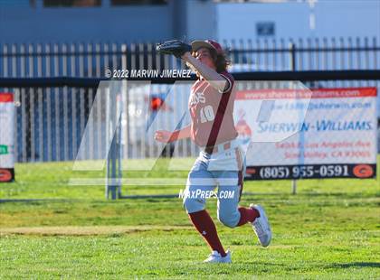Thumbnail 3 in Oaks Christian vs Grce Brethren photogallery.