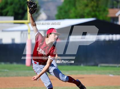 Thumbnail 2 in Oaks Christian vs Grce Brethren photogallery.