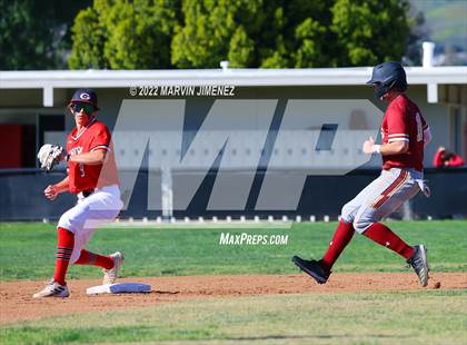 Thumbnail 1 in Oaks Christian vs Grce Brethren photogallery.