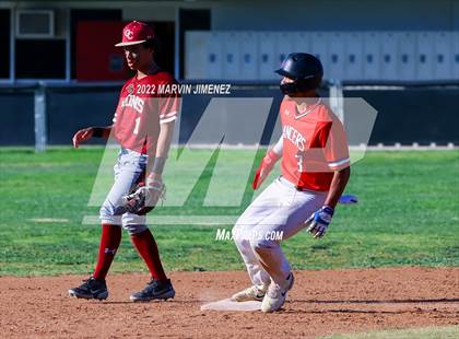 Thumbnail 3 in Oaks Christian vs Grce Brethren photogallery.