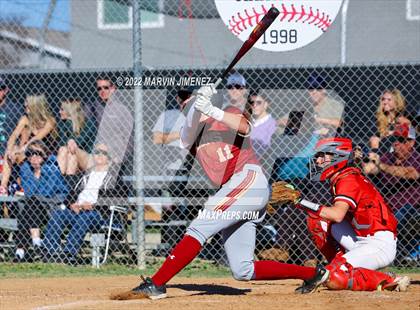 Thumbnail 2 in Oaks Christian vs Grce Brethren photogallery.
