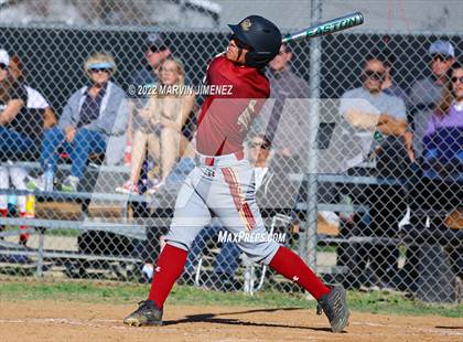 Thumbnail 1 in Oaks Christian vs Grce Brethren photogallery.