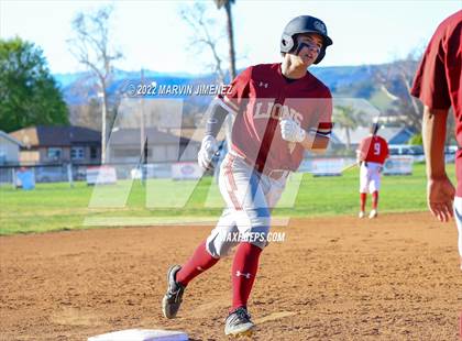 Thumbnail 2 in Oaks Christian vs Grce Brethren photogallery.