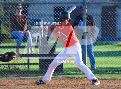 Thumbnail 3 in Oaks Christian vs Grce Brethren photogallery.