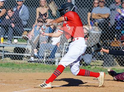Thumbnail 3 in Oaks Christian vs Grce Brethren photogallery.