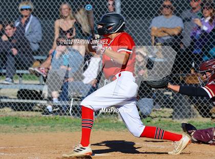 Thumbnail 1 in Oaks Christian vs Grce Brethren photogallery.