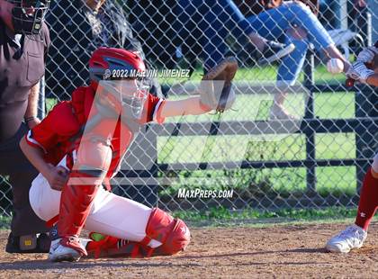 Thumbnail 1 in Oaks Christian vs Grce Brethren photogallery.