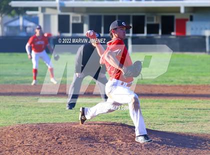 Thumbnail 3 in Oaks Christian vs Grce Brethren photogallery.