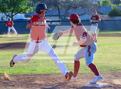 Thumbnail 1 in Oaks Christian vs Grce Brethren photogallery.
