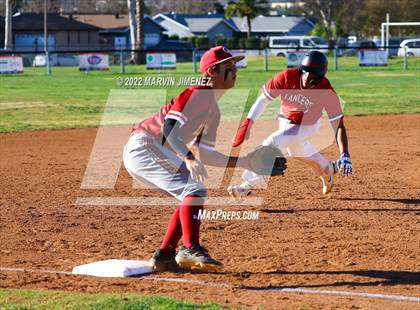 Thumbnail 3 in Oaks Christian vs Grce Brethren photogallery.