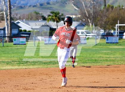 Thumbnail 1 in Oaks Christian vs Grce Brethren photogallery.