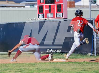 Thumbnail 2 in Oaks Christian vs Grce Brethren photogallery.