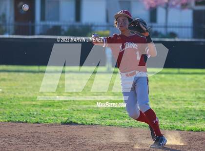 Thumbnail 3 in Oaks Christian vs Grce Brethren photogallery.
