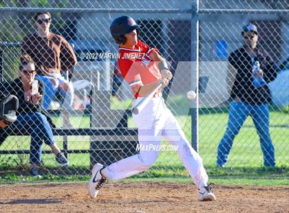 Thumbnail 3 in Oaks Christian vs Grce Brethren photogallery.