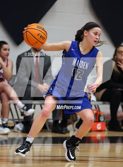 Thumbnail 1 in Newton-Conover vs. Maiden (South Fork 2A Conference Tournament Final) photogallery.