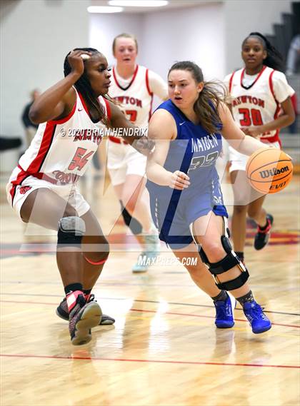 Thumbnail 1 in Newton-Conover vs. Maiden (South Fork 2A Conference Tournament Final) photogallery.