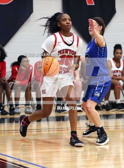 Thumbnail 1 in Newton-Conover vs. Maiden (South Fork 2A Conference Tournament Final) photogallery.