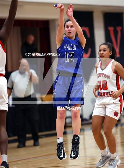 Thumbnail 3 in Newton-Conover vs. Maiden (South Fork 2A Conference Tournament Final) photogallery.